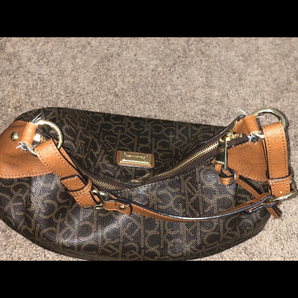 Calvin Klein bag - Picture 3 of 5